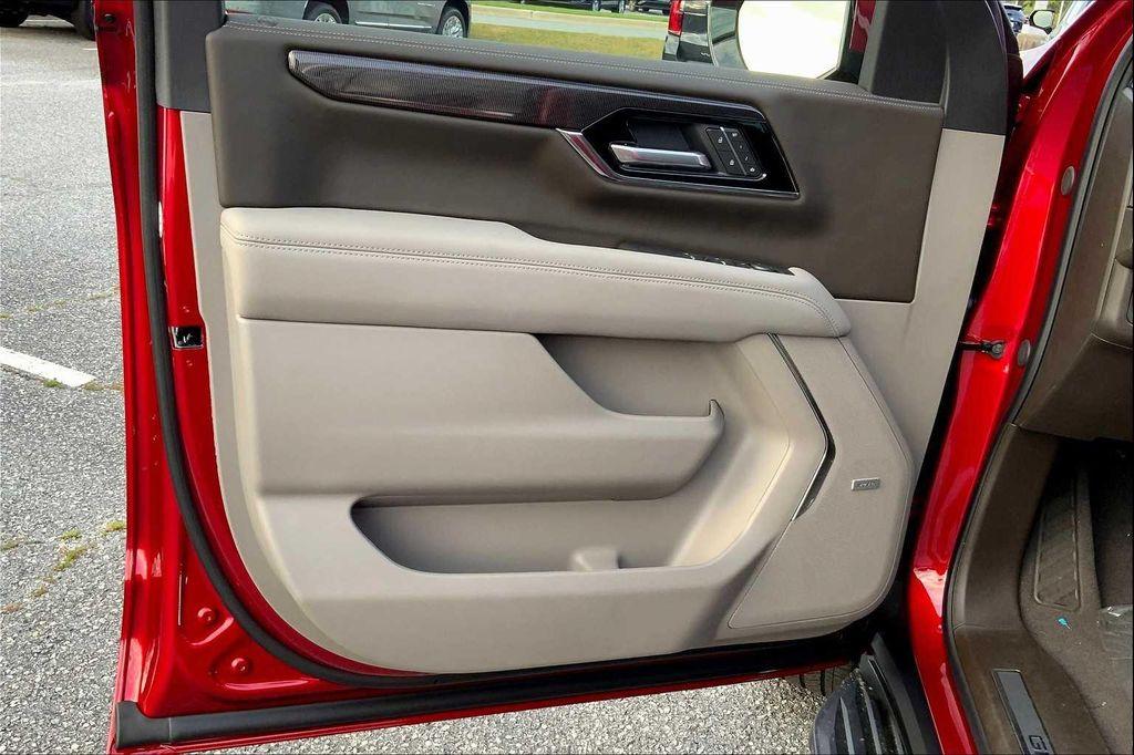 new 2025 GMC Yukon car, priced at $80,479