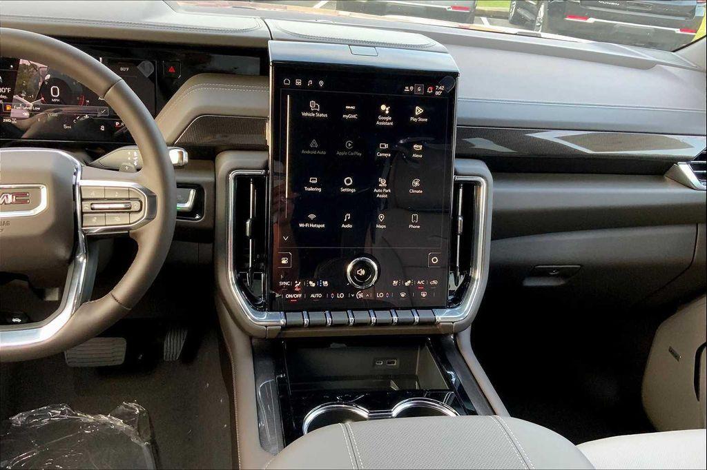 new 2025 GMC Yukon car, priced at $80,479