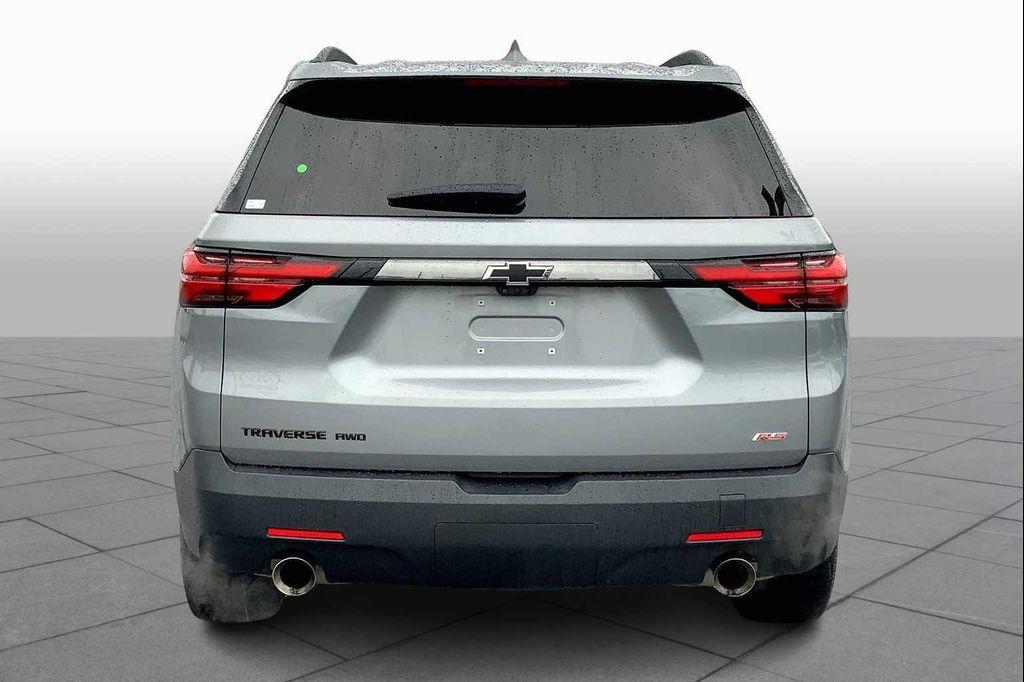 used 2023 Chevrolet Traverse car, priced at $30,797