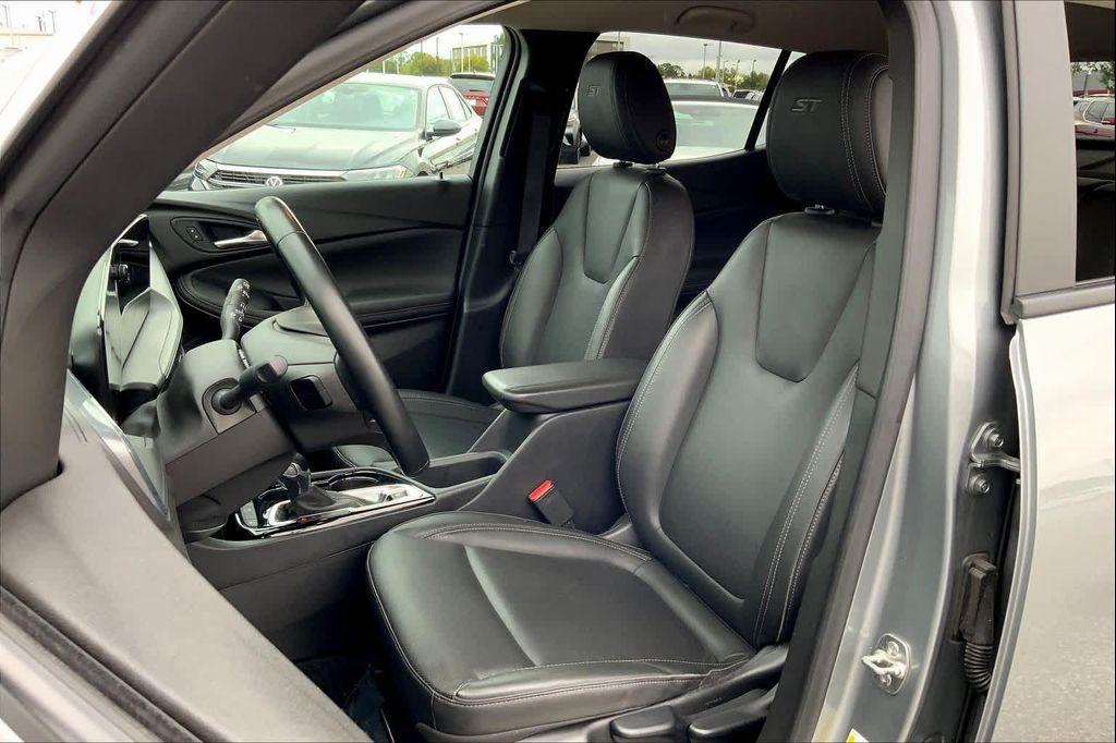 used 2024 Buick Encore GX car, priced at $20,410