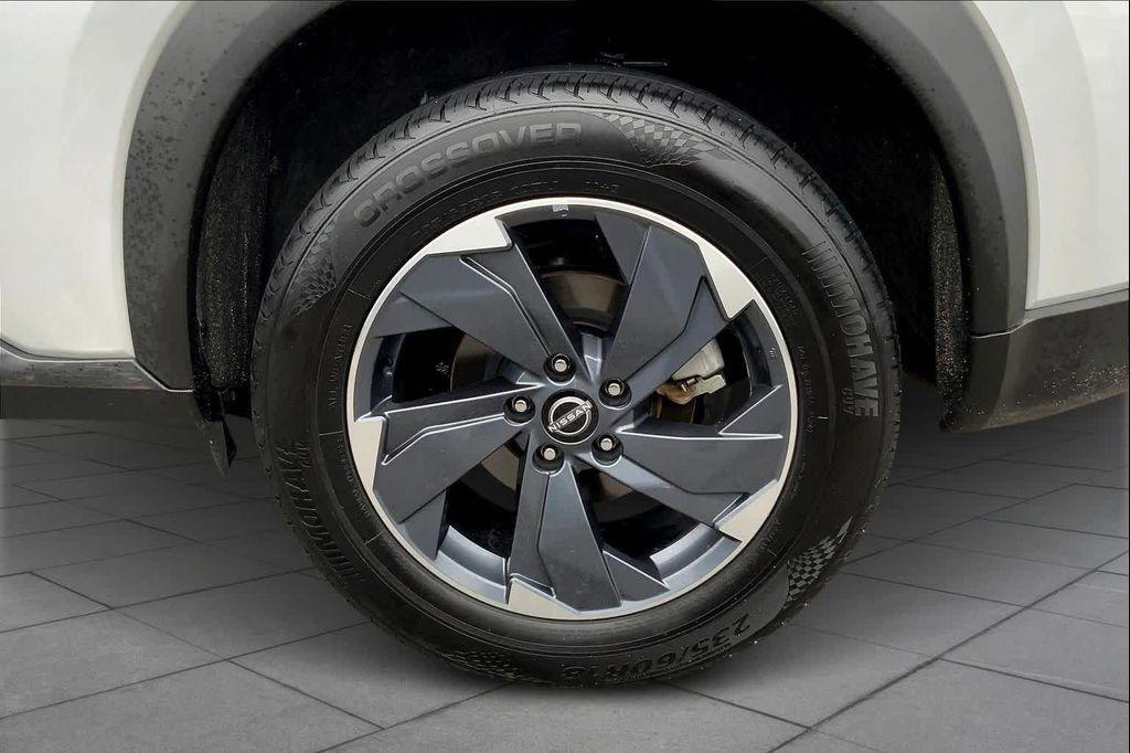 used 2024 Nissan Rogue car, priced at $19,497