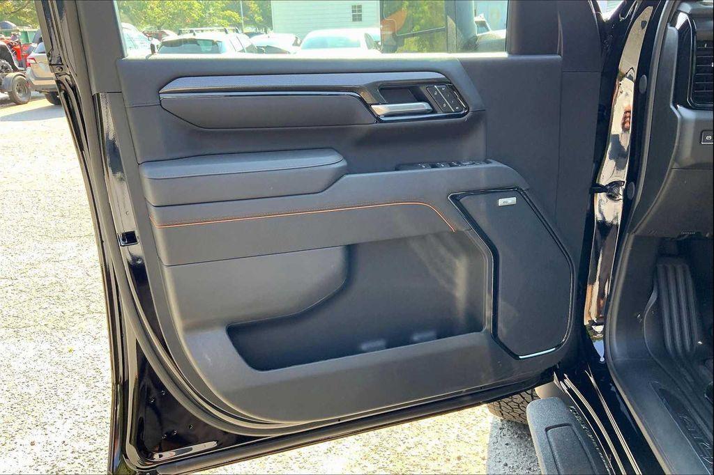 new 2026 GMC Sierra 2500 car, priced at $88,760