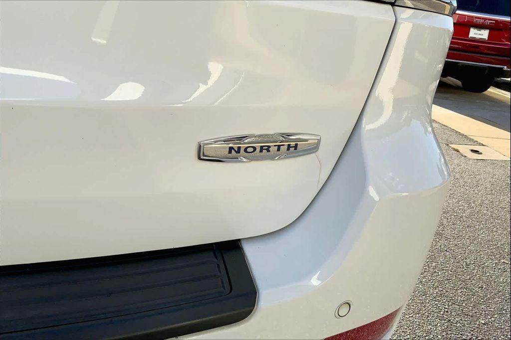 used 2020 Jeep Grand Cherokee car, priced at $15,997