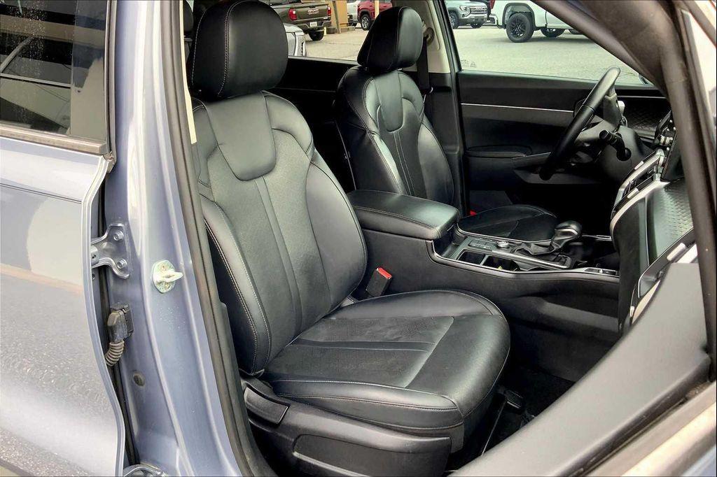used 2021 Kia Sorento car, priced at $20,500