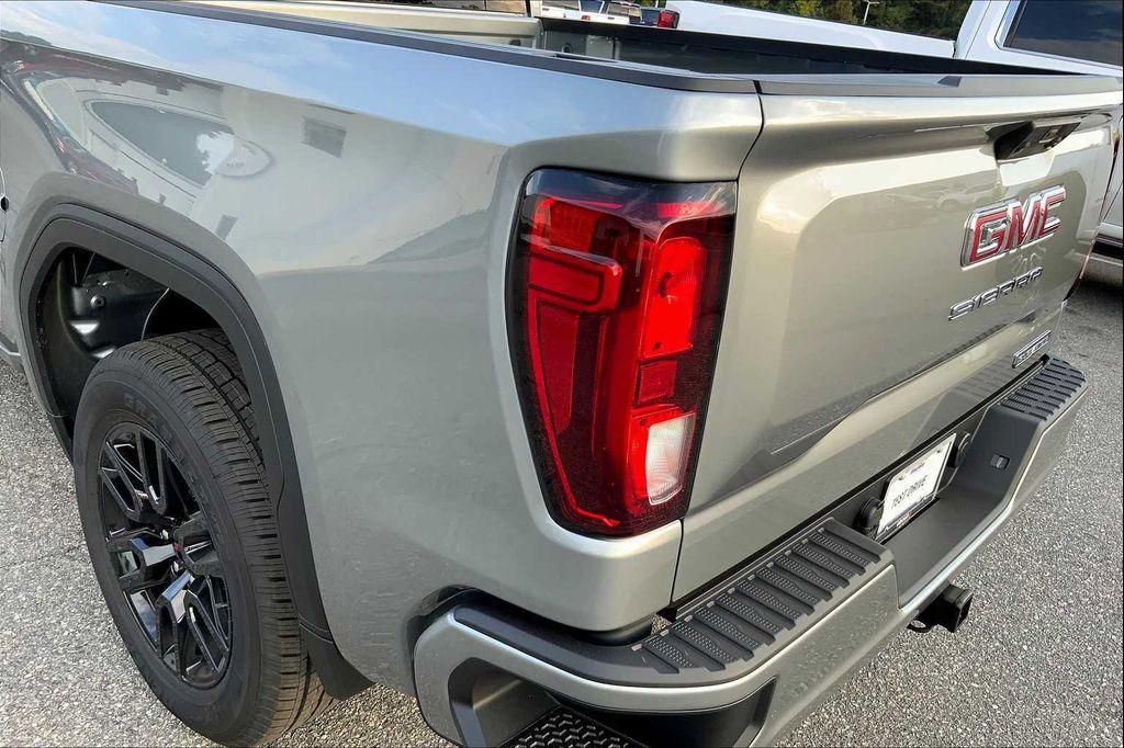 new 2026 GMC Sierra 1500 car, priced at $58,435