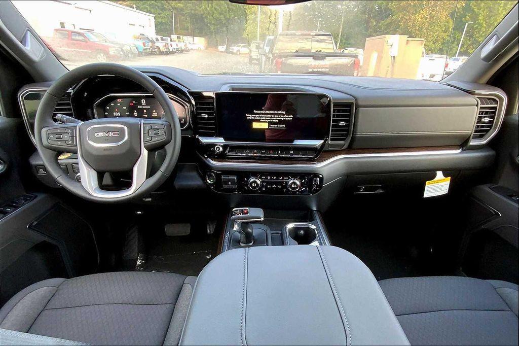 new 2026 GMC Sierra 1500 car, priced at $58,435