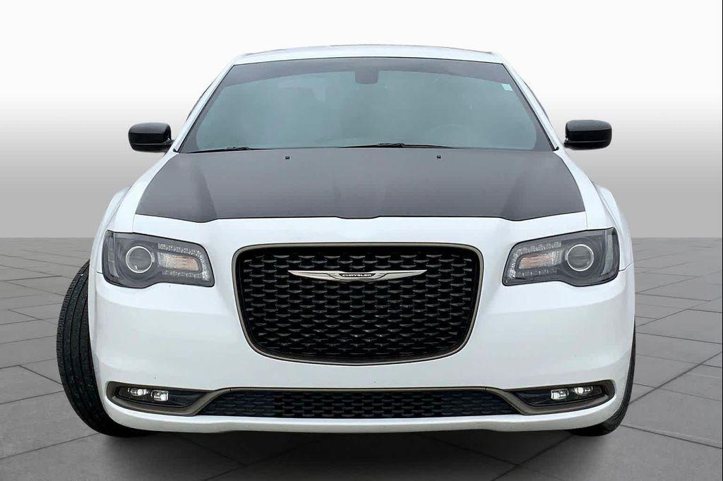 used 2018 Chrysler 300 car, priced at $18,900