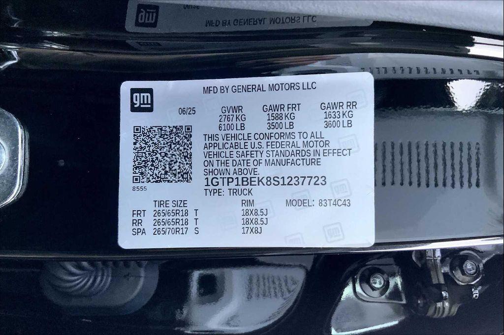 new 2025 GMC Canyon car, priced at $44,685