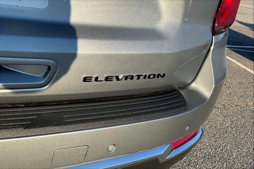 used 2025 GMC Yukon car, priced at $71,497