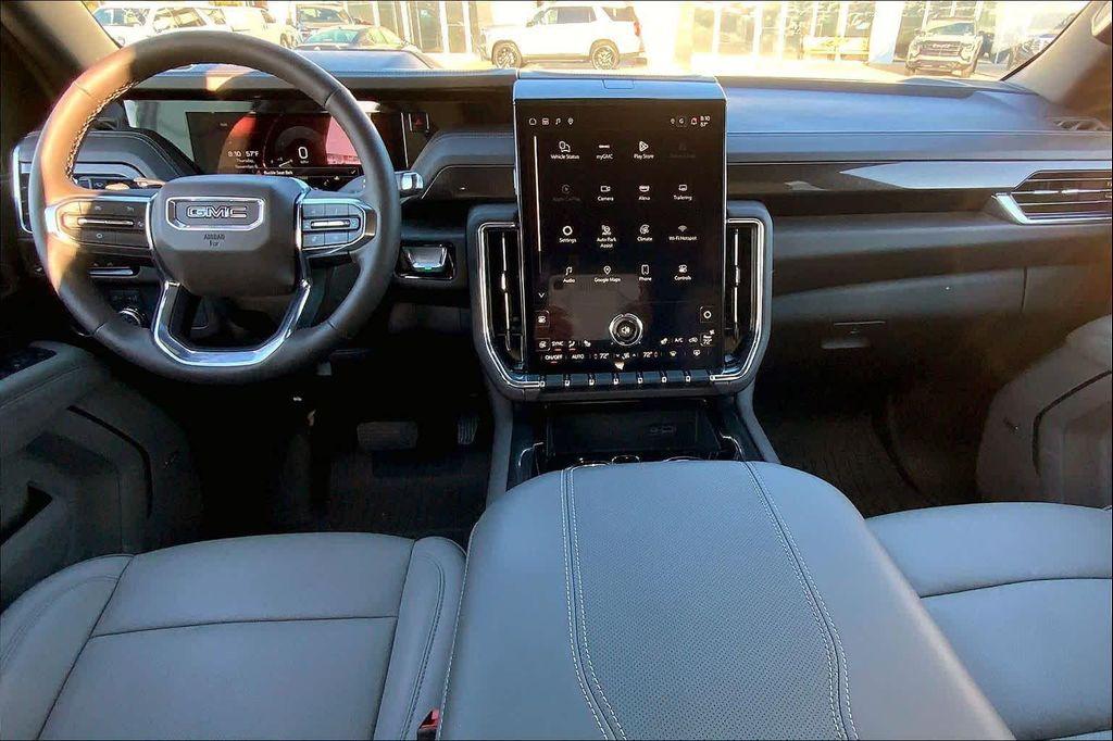 used 2025 GMC Yukon car, priced at $71,497