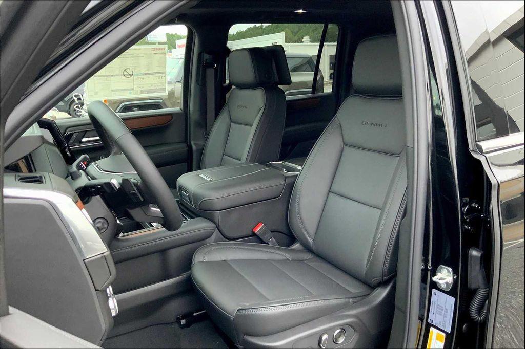 new 2026 GMC Yukon XL car, priced at $95,820