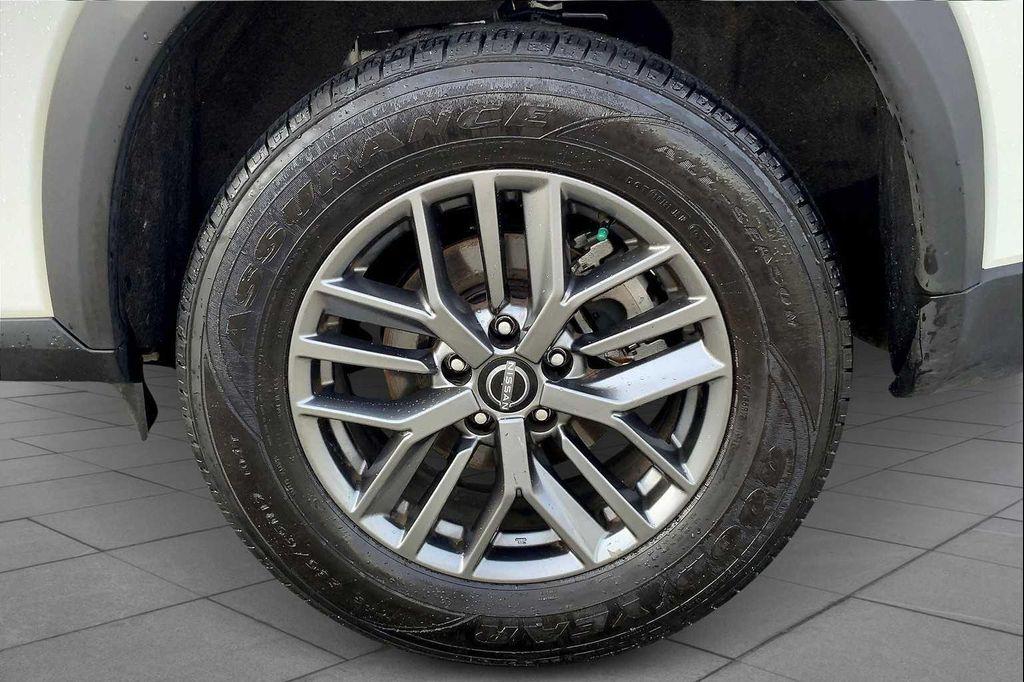 used 2024 Nissan Rogue car, priced at $16,999