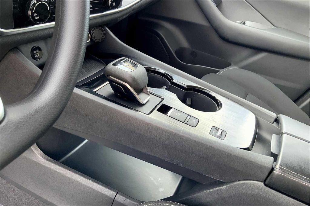 used 2024 Nissan Rogue car, priced at $16,999