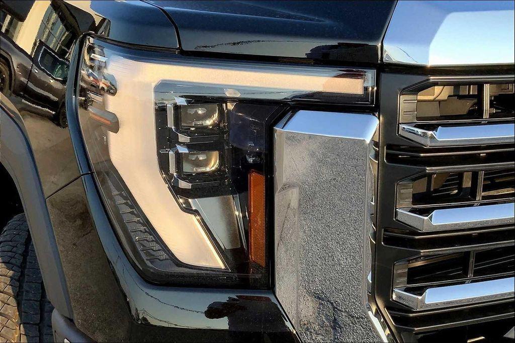 new 2025 GMC Sierra 2500 car, priced at $83,320