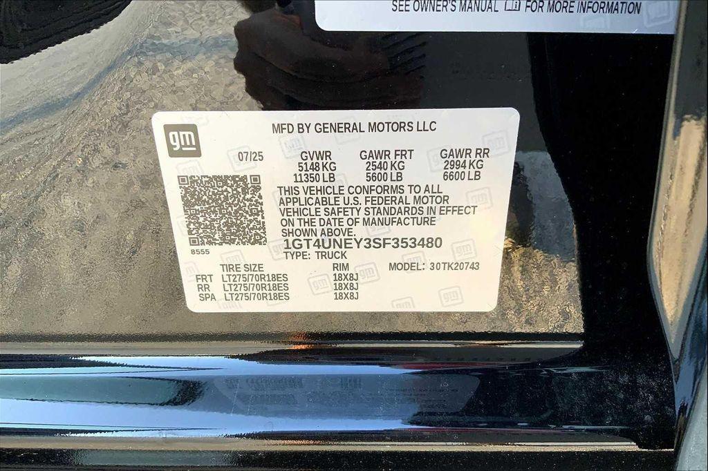 new 2025 GMC Sierra 2500 car, priced at $83,320