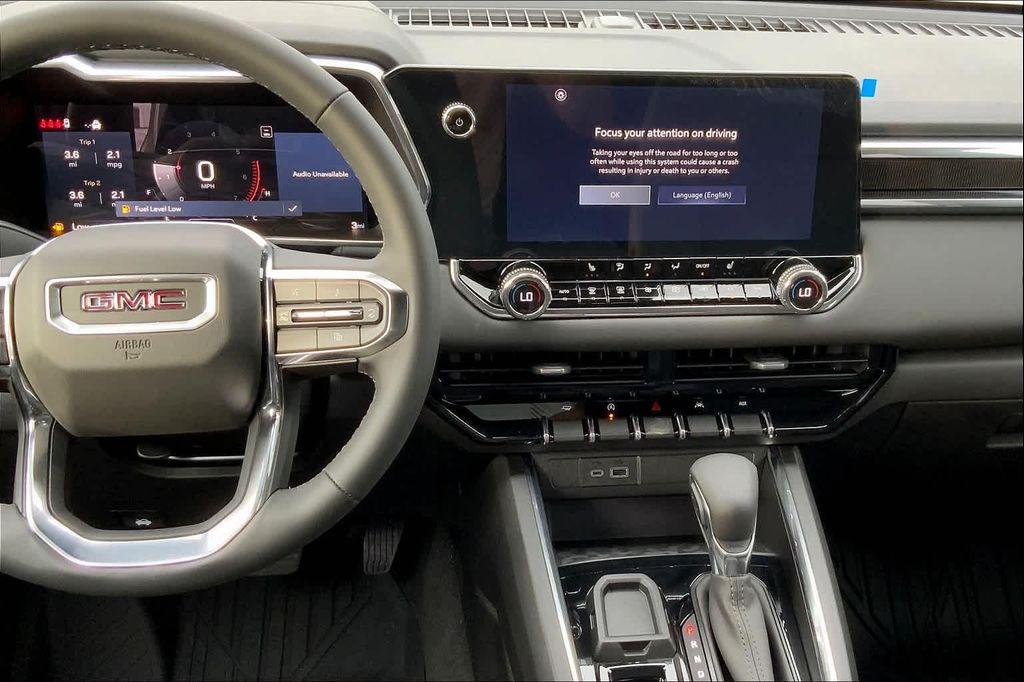 new 2025 GMC Canyon car, priced at $42,825
