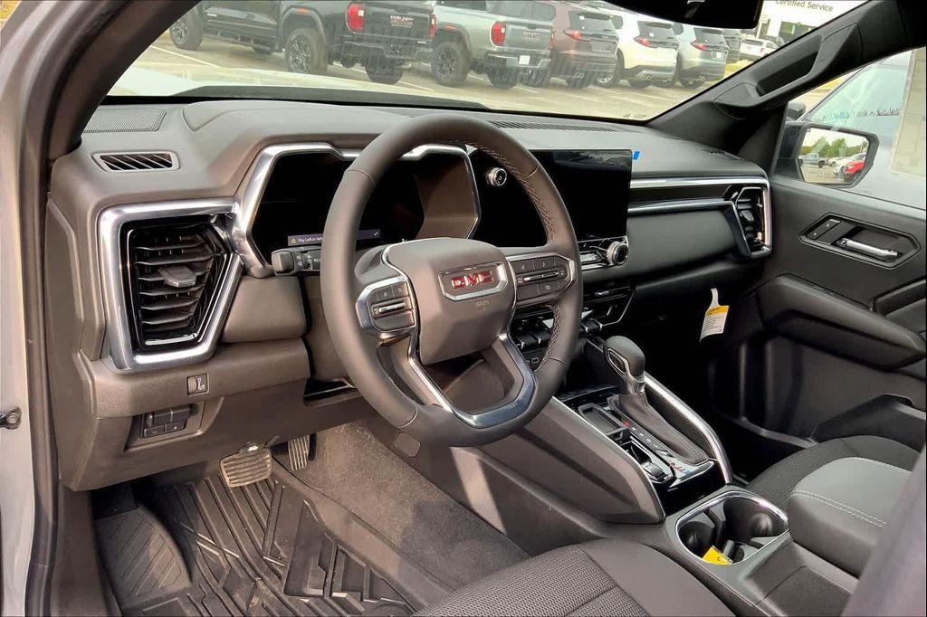 new 2025 GMC Canyon car, priced at $42,825