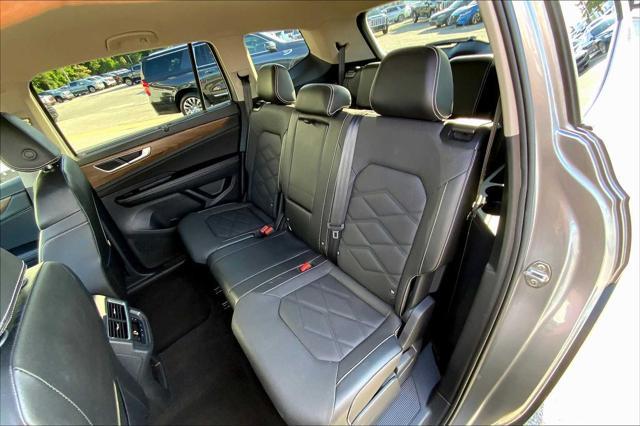 used 2024 Volkswagen Atlas car, priced at $30,997
