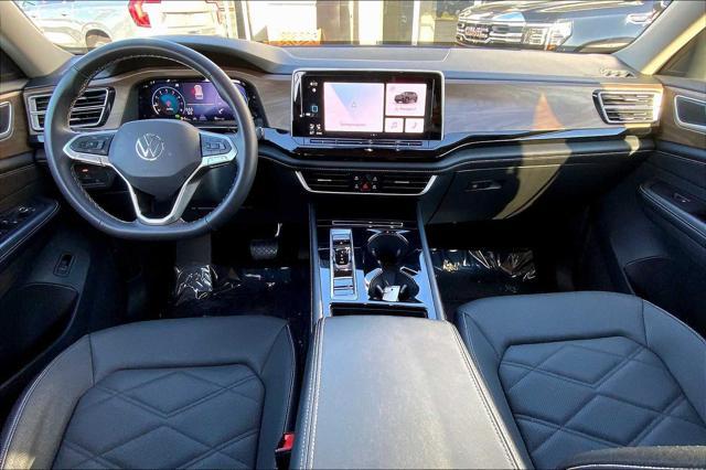 used 2024 Volkswagen Atlas car, priced at $30,997