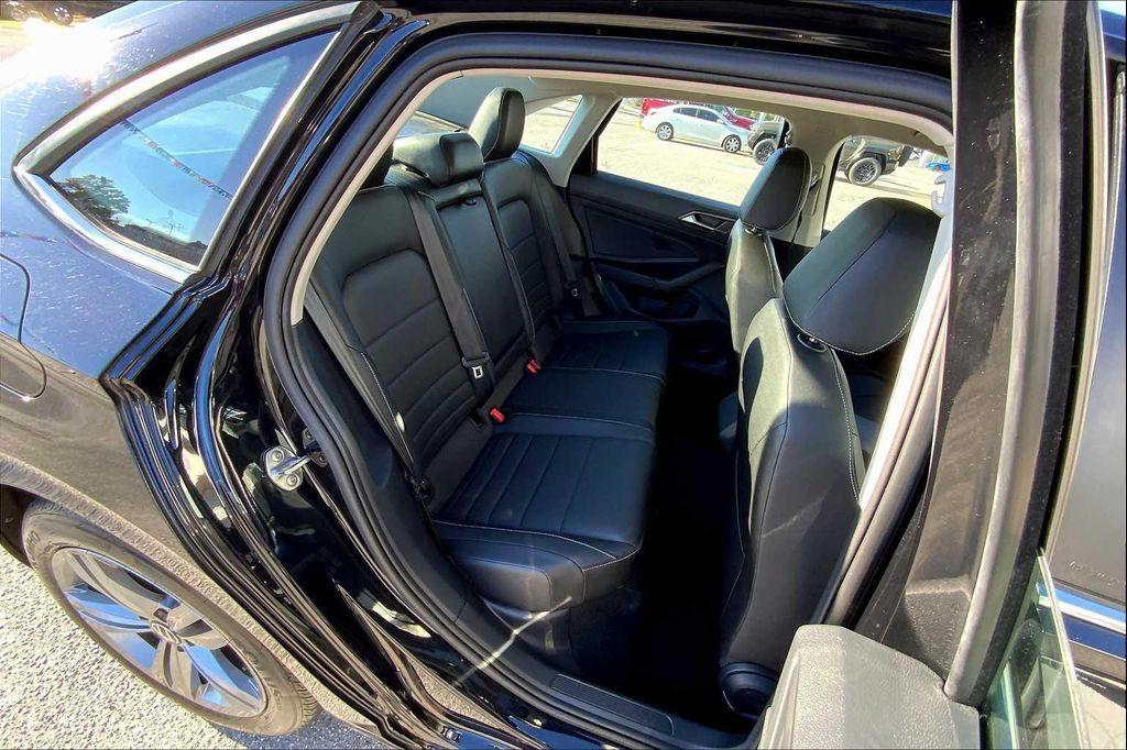 used 2024 Volkswagen Jetta car, priced at $19,974