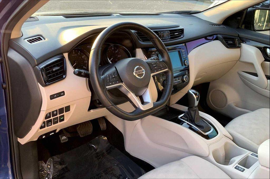 used 2022 Nissan Rogue Sport car, priced at $17,997