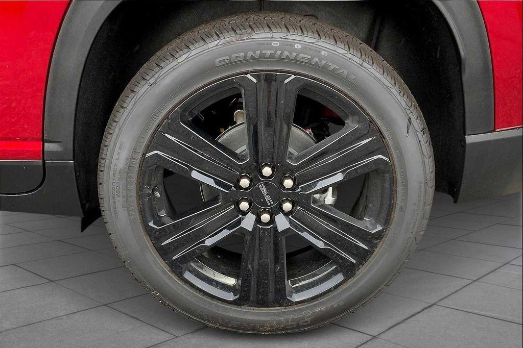 new 2025 GMC Acadia car, priced at $52,475