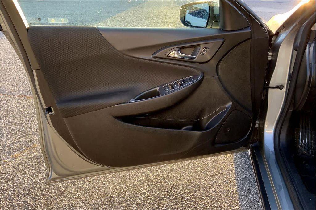 used 2024 Chevrolet Malibu car, priced at $18,997