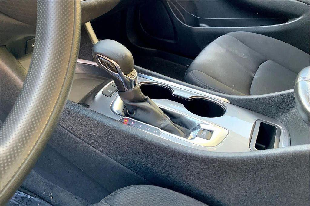 used 2024 Chevrolet Malibu car, priced at $18,997