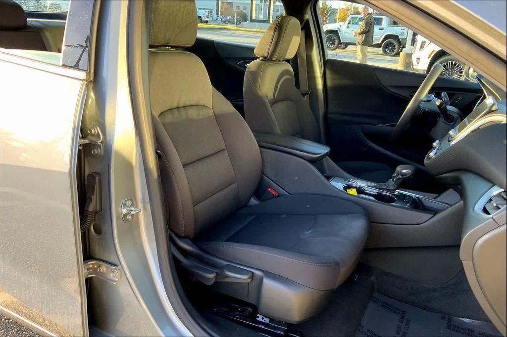 used 2024 Chevrolet Malibu car, priced at $18,997