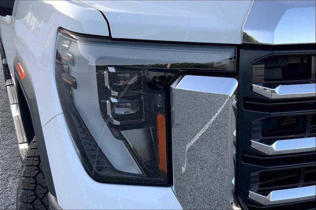 new 2025 GMC Sierra 2500 car, priced at $83,969
