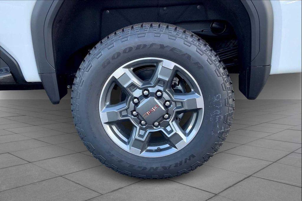 new 2025 GMC Sierra 2500 car, priced at $83,969