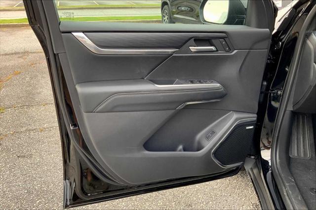 new 2025 GMC Acadia car, priced at $52,325