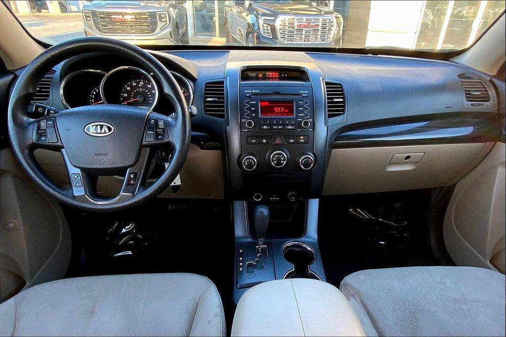 used 2013 Kia Sorento car, priced at $6,497