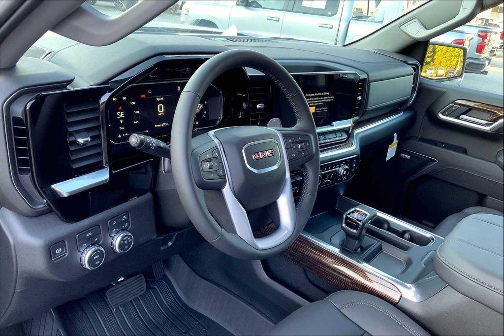 new 2026 GMC Sierra 1500 car, priced at $68,295