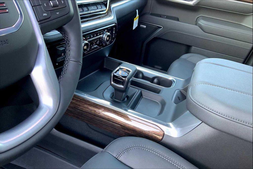 new 2026 GMC Sierra 1500 car, priced at $68,295