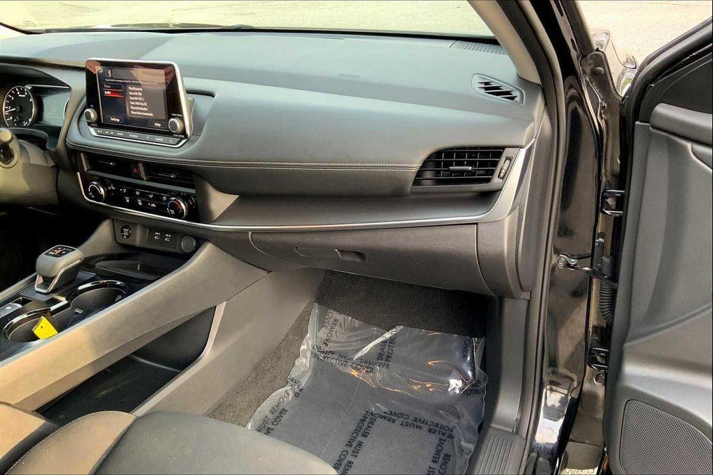 used 2024 Nissan Rogue car, priced at $20,797