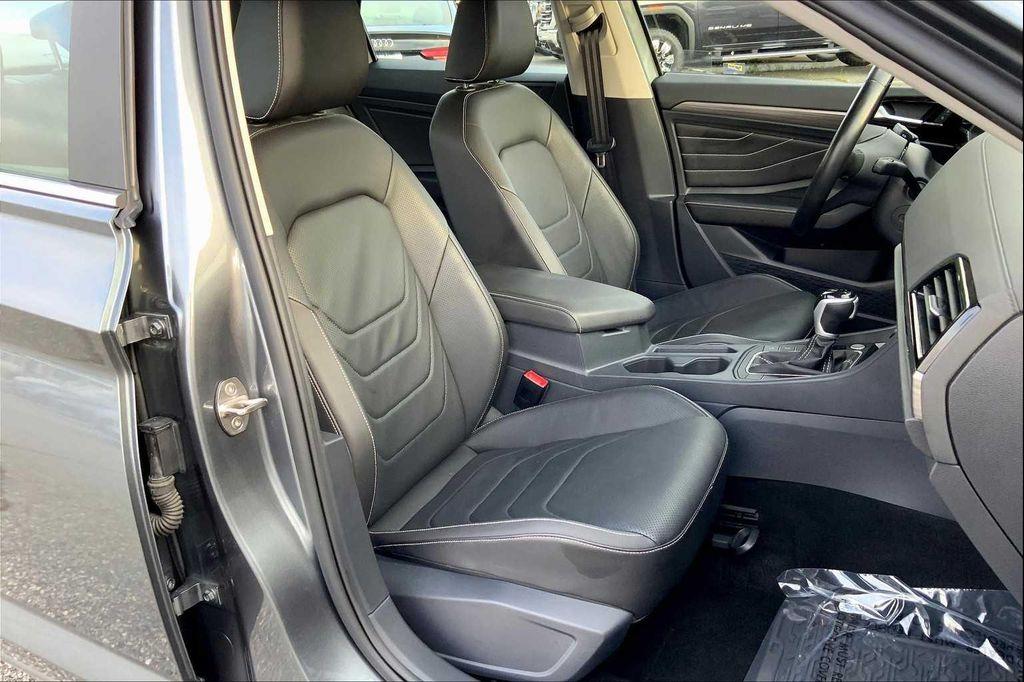 used 2023 Volkswagen Jetta car, priced at $19,997