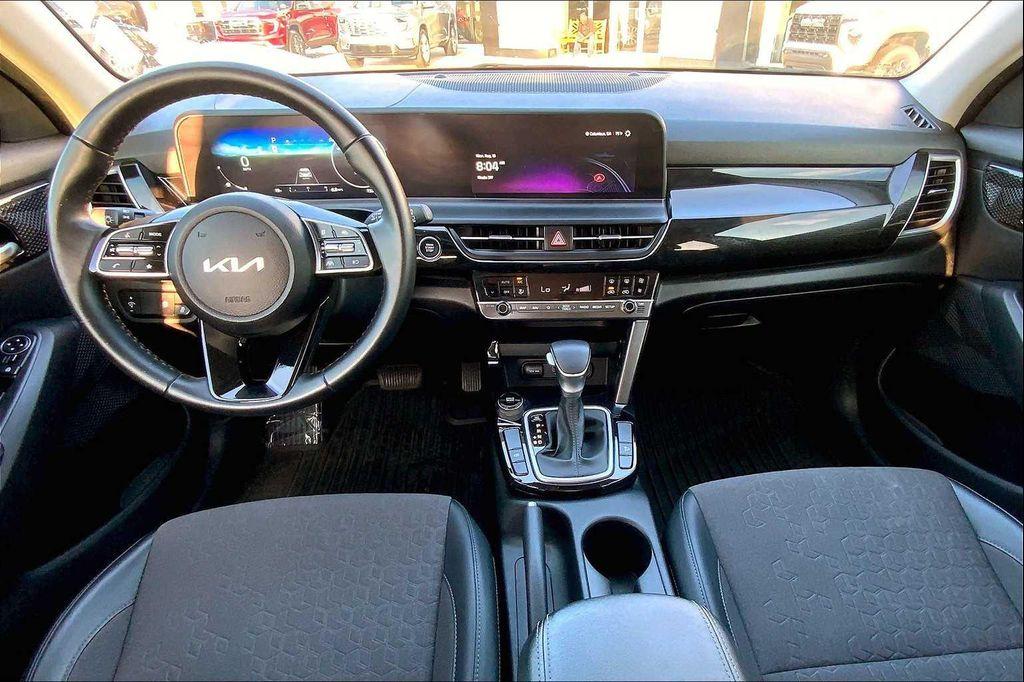 used 2024 Kia Seltos car, priced at $18,500