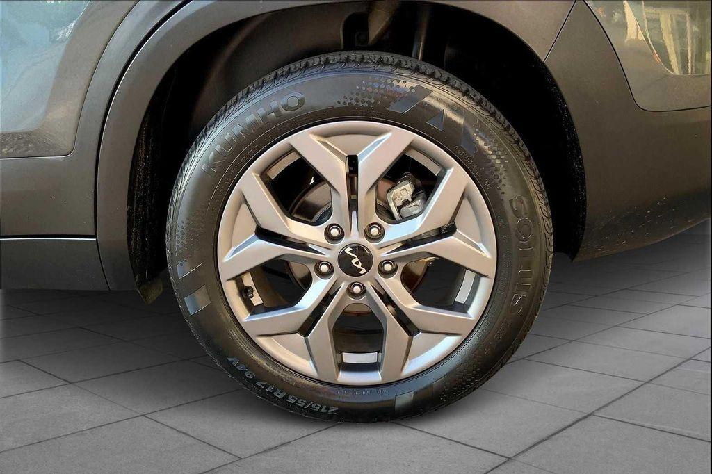used 2024 Kia Seltos car, priced at $18,500