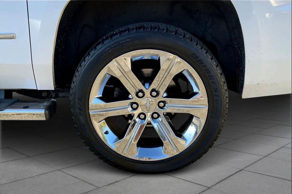 used 2019 Chevrolet Suburban car, priced at $19,800