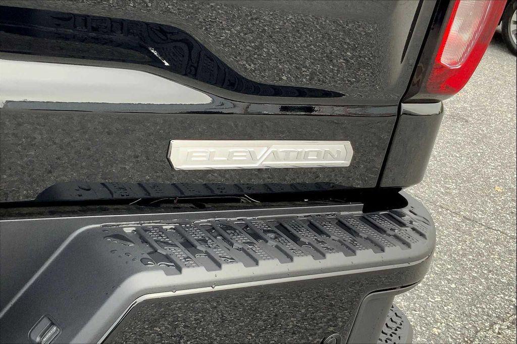 new 2026 GMC Sierra 1500 car, priced at $68,295