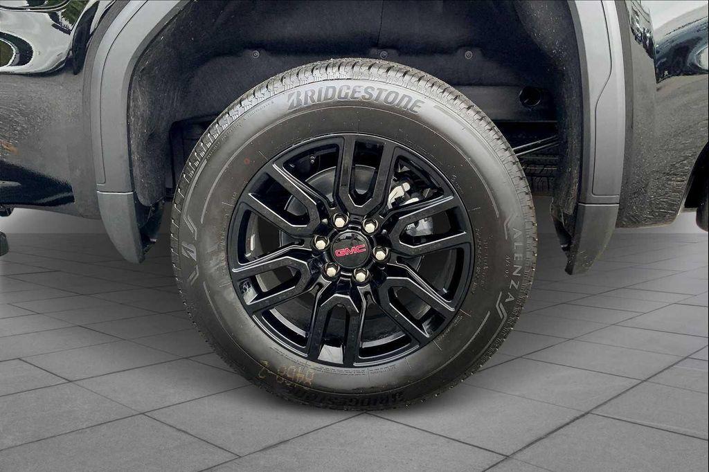 new 2026 GMC Sierra 1500 car, priced at $68,295