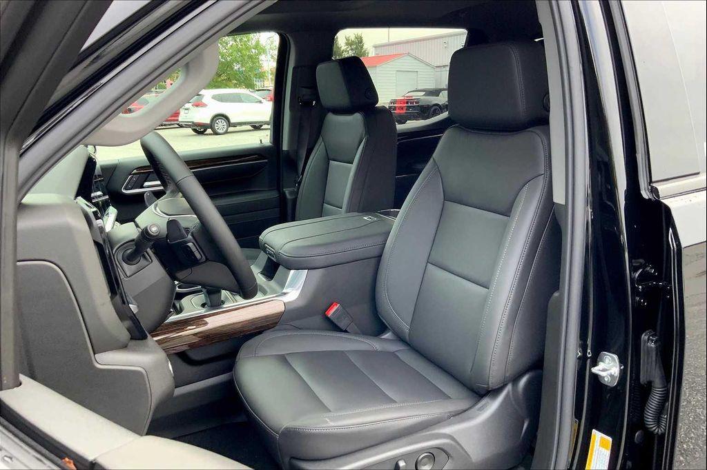 new 2026 GMC Sierra 1500 car, priced at $68,295