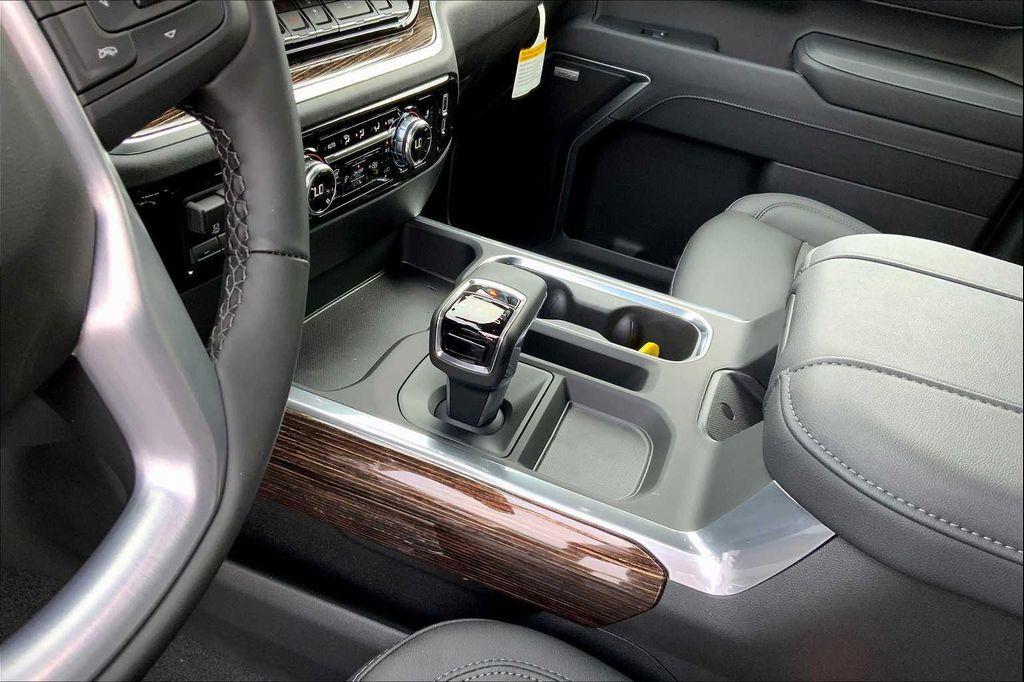 new 2026 GMC Sierra 1500 car, priced at $68,295