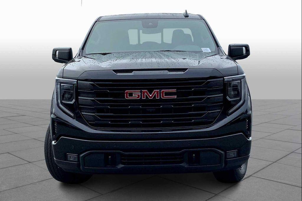 new 2026 GMC Sierra 1500 car, priced at $68,295