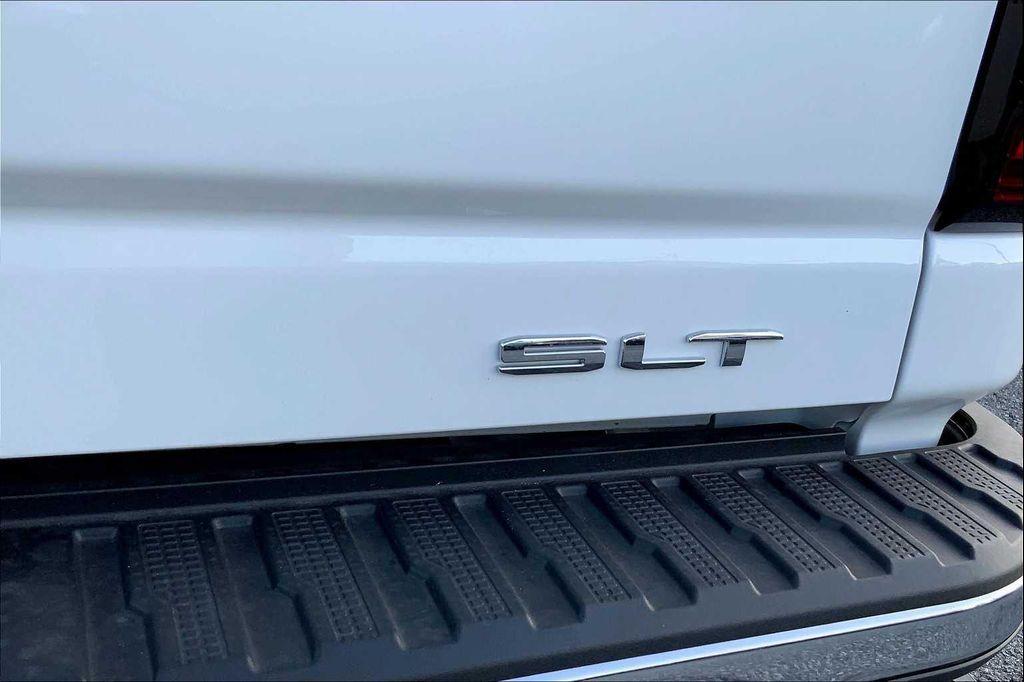 new 2025 GMC Sierra 2500 car, priced at $84,049