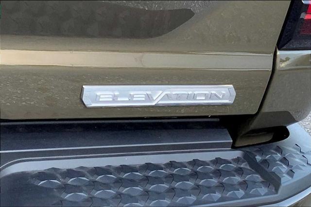 new 2025 GMC Canyon car, priced at $46,234