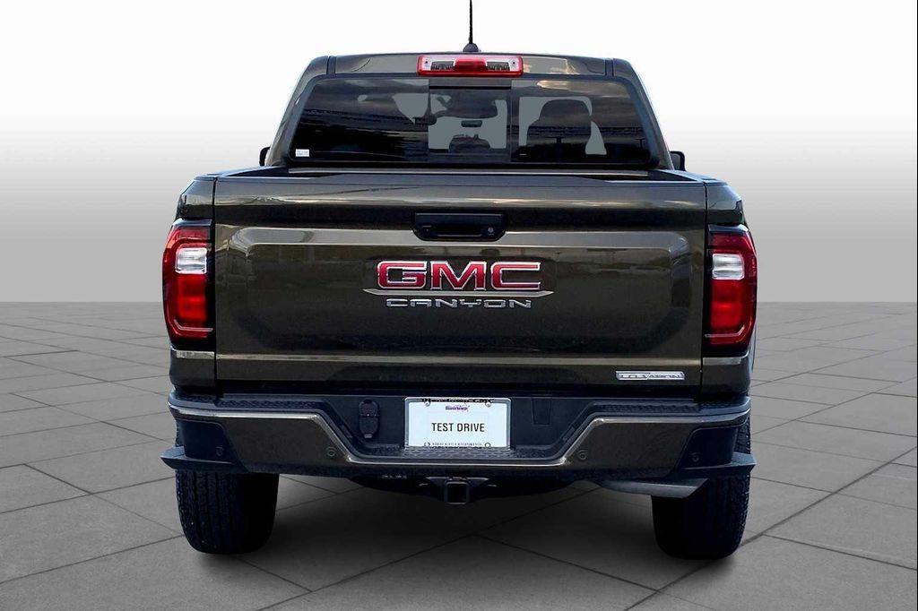 new 2025 GMC Canyon car, priced at $46,234