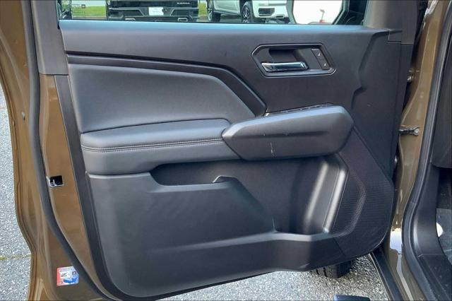 new 2025 GMC Canyon car, priced at $46,234