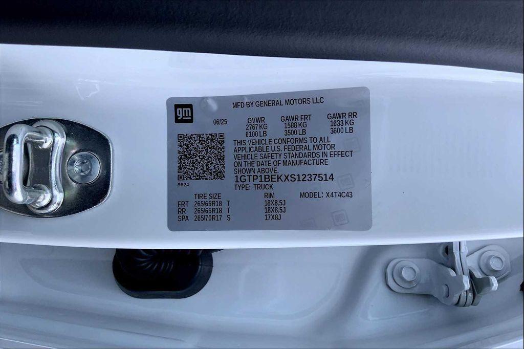 new 2025 GMC Canyon car, priced at $44,190